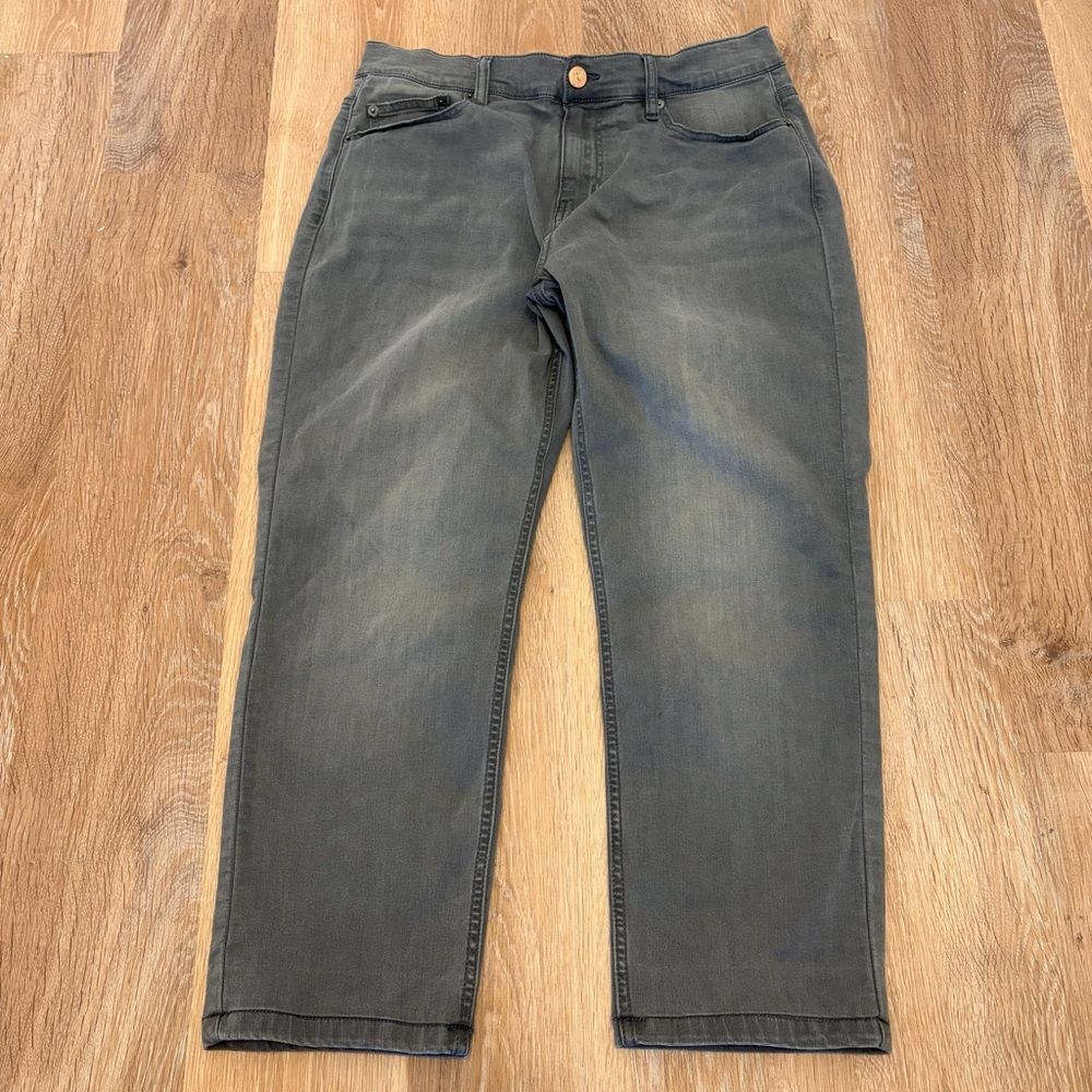Mugsy Beans Casual 33x30 Gray Performance Stretch Straight Leg Denim FLX3NCMG